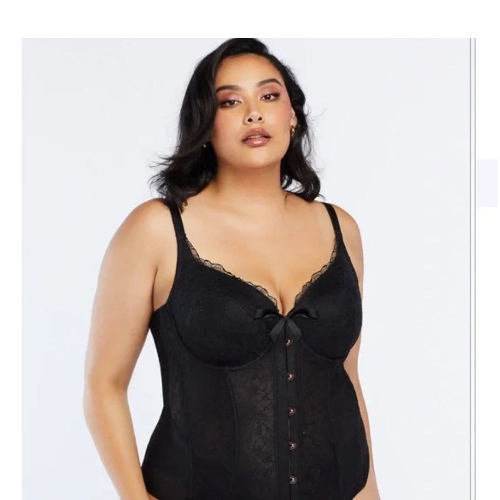 Savage x Fenty by Rihanna Black Lace Up Corset Size 3X NWT